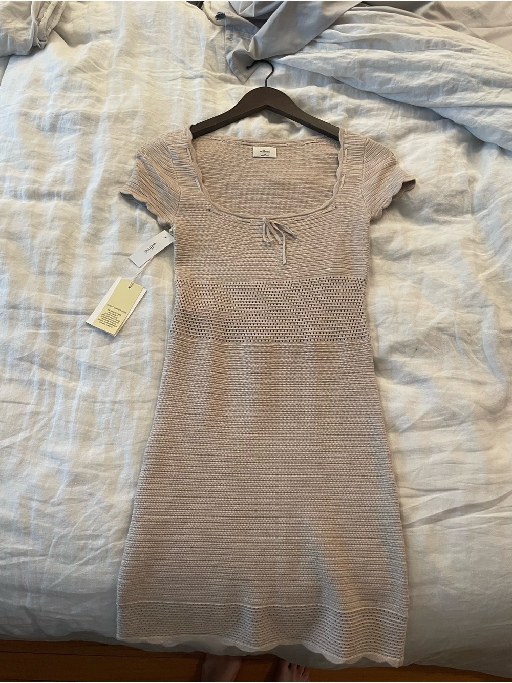 Aritzia Wilfred Light Beige Knit Tie-Front Scoop Midi Dress